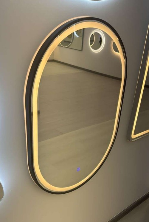 Decorative Mirror Mkae up Hair Salon Led Lighted Station  Furniture Wall Standing Mirror