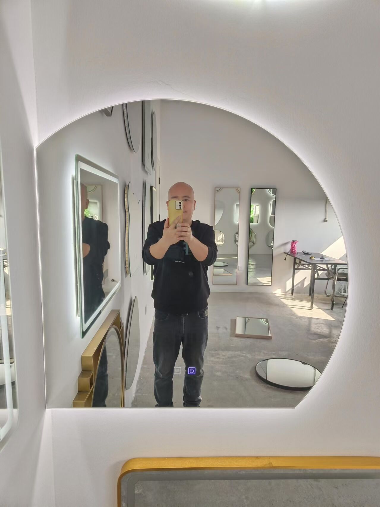 Two Trimmed Edges round anti-fog bathroom mirror led intelligent luminous mirror wall-mounted DINGJU Bathroom mirror